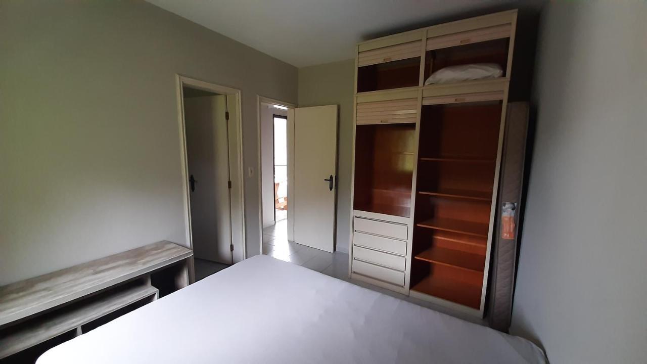 Apartamento Wembley Tenis - H402 Ubatuba Luaran gambar
